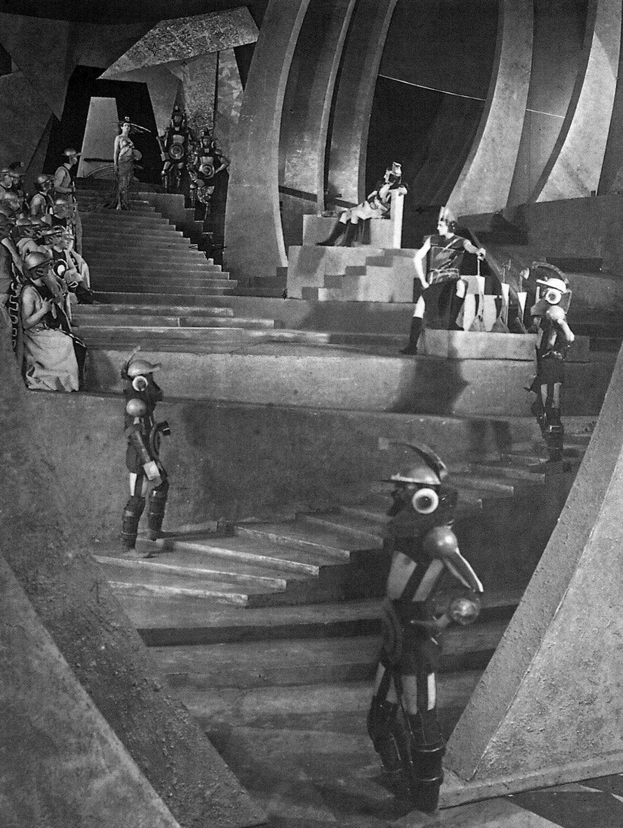 FedeItaliano76's tweet photo. Martian architecture and costume designs from 'Aelita' (Russian: Аэли́та) aka 'Aelita: Queen of Mars' (1924) a silent science-fiction film directed by Soviet filmmaker Yakov Protazanov and based on the homonymous novel by Alexei Tolstoy https://t.co/nFikapjiW0