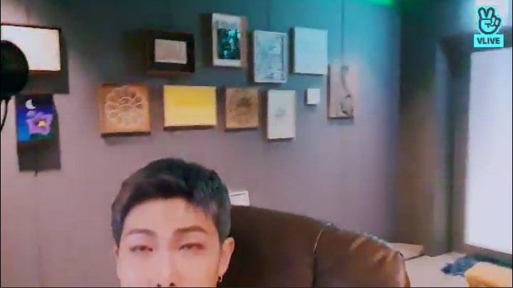 child_ig's tweet photo. Namjoon showing his new studio and new haircut. Please he's so precious, making our day by coming live on Vlive. Thank you Joon 😭❤️ https://t.co/RS9jN65y8P