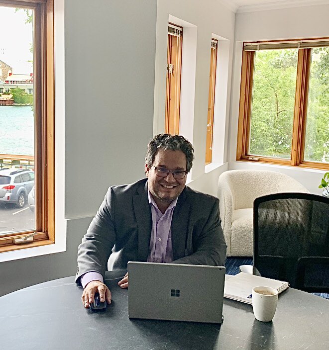 JFB0410's tweet photo. Here’s to new beginnings and not looking back! So proud to say I am officially joining Assante Wealth Management as a financial advisor, as part the the amazing team at Gestion Privee-Hardy Rancourt. https://t.co/Zv6VqK5qsv