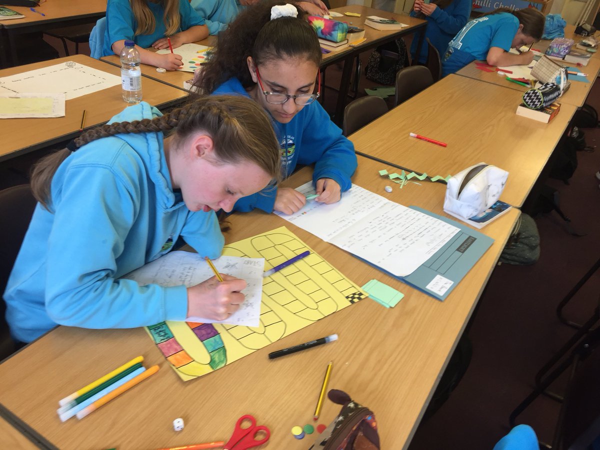Hendrefoilan's tweet photo. Year 6 have been thinking back on their time in Year 6 & Hendrefoilan, and have used that knowledge to make their own Hendrefoilan Board Games!
#hdfpy6 #hdfpleavers2021 https://t.co/mEyG6NrhvL