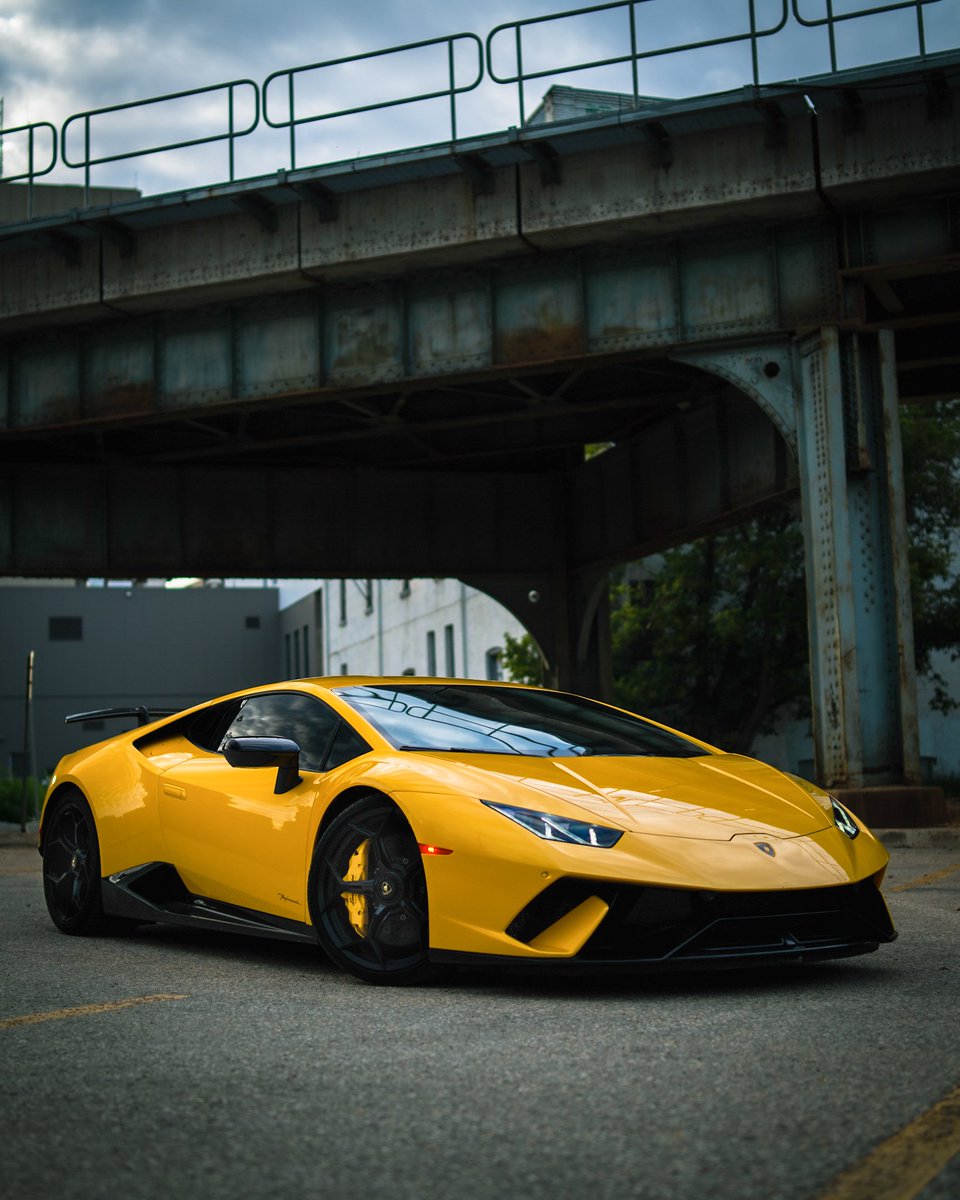 posedi's tweet photo. It is something with Lambos and yellow color. Isn't it?
#cargram #cars #carphotography #carporn #carswithoutlimits #blacklist #dupontregistry #supercars #exoticcars #carlifestyle #autogespot #hypebeast #hypeaf #highsnobiety #sony #sonya7sIII #mirrorless #a7sIII #lamborghini https://t.co/g1NdWM3ubT