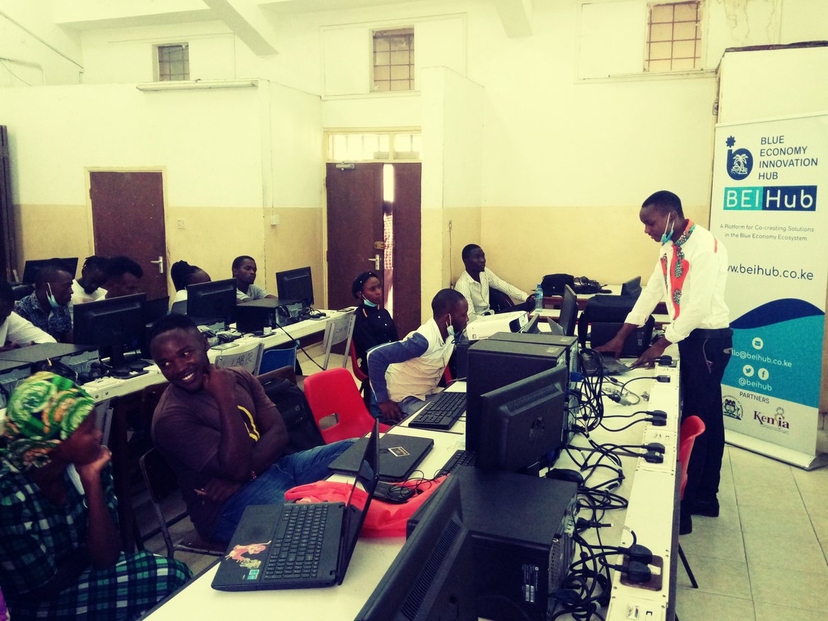 beihub's tweet photo. A privilege to have Dennis Okangi of #KuzaFreezer, demonstrate #DesignThinking in Action, to students of @Tum001Ke.
The students presented their solutions to some of the #SocialChallenges affecting people in the Coast of Kenya.
#BlueEconomy
#HCD
#SocialInnovation
#OpenIDEO https://t.co/wgQFTe2zol