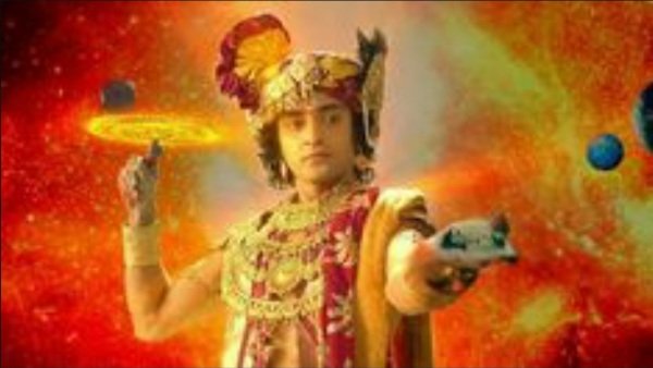 Jab jab Ak nari ka hoga tirushkar Krishn saiwam Roke ga har ak prahar.... Isn't this Kanha always meant He is the supreme holder of Righteous. #RadhaKrishn #1yearofkrishnarjungaatha