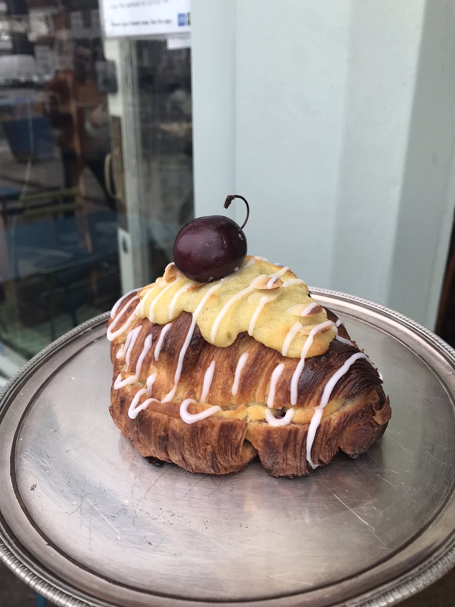 Today is the last day you can get our lemon meringue croissants at Tart by Sugardough @ShelterHallMkt on Brighton beach 🏖 tomorrow it’s cherry bakewell time 🍒🥐