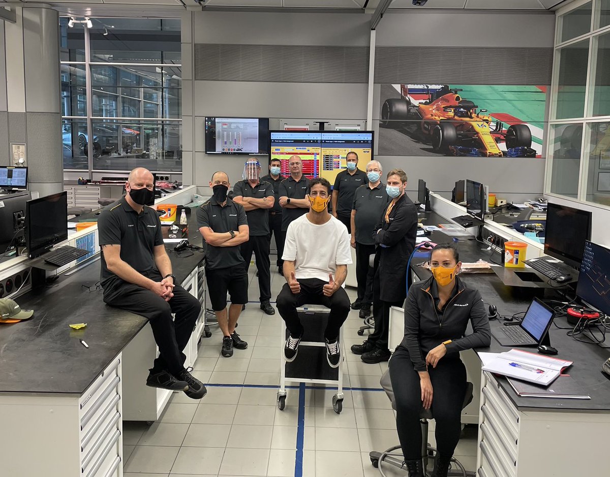McLarenF1's tweet photo. Thanks for stopping by the factory to see the team on nightshift yesterday, @danielricciardo. 👊🧡 https://t.co/3XPTgdfGLY