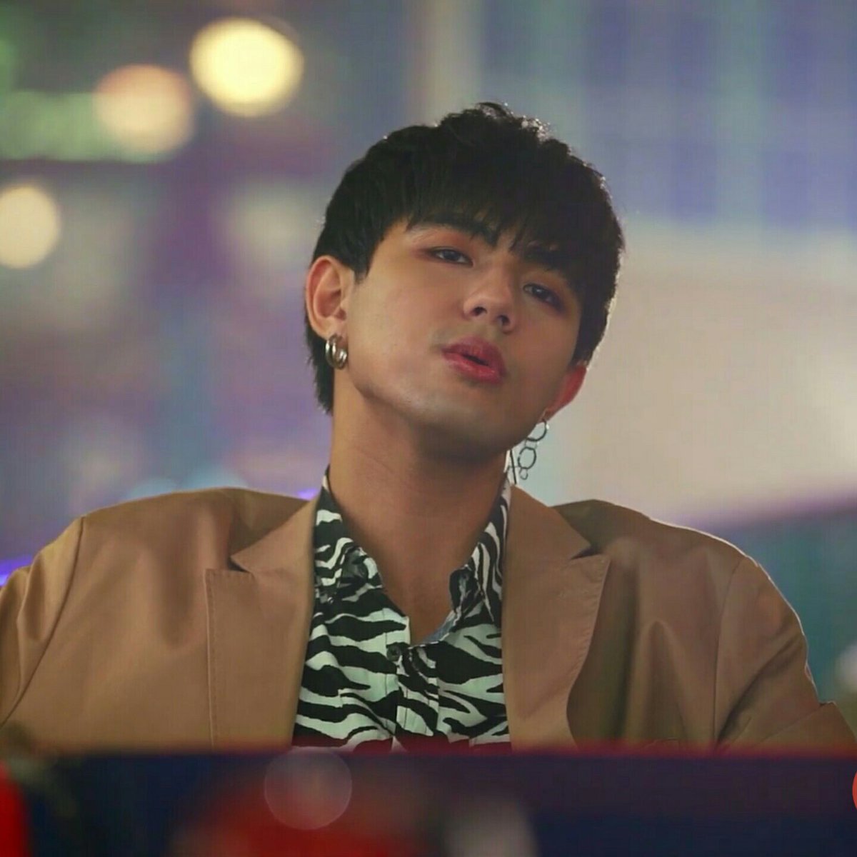 skuumikkizky_'s tweet photo. OMG LAHAT GWAPO PERO NA-HOOK AKO KAY NATE AT JL this time!!!!! https://t.co/DkPRQH5Cd2