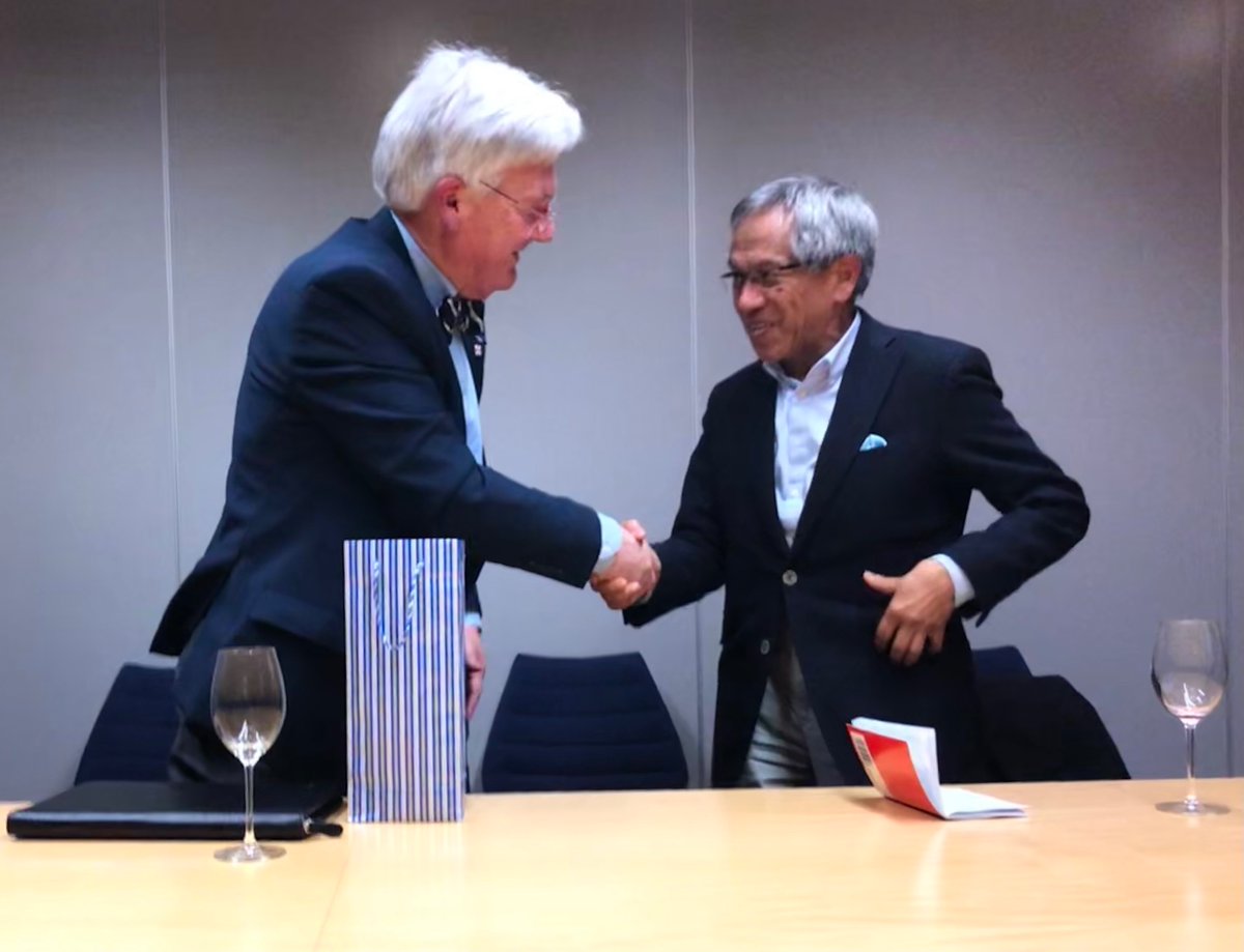 We were delighted to host @HonPeterDunne, former Member of Parliament and Cabinet Minister, at Asia Forum this evening. Many thanks for speaking on the topic: Shifting strategic reality of the Indo-Pacific and Assertive China: the money or the bag.