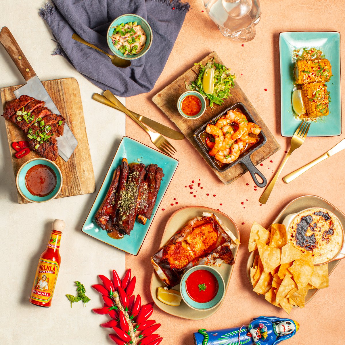 ***July Topo@Home now LIVE***
Order your box of happiness here: topolabamba.com/topo-home
Prawns, ribs, corn, queso... oh and flat iron steak 🥩

#YourChef #impressyourfriends #summerstayca #glasgowlive #mexicanfeast #crazycorn #quesofordays #homebox #lovefood #glasgowfoodie #dpd