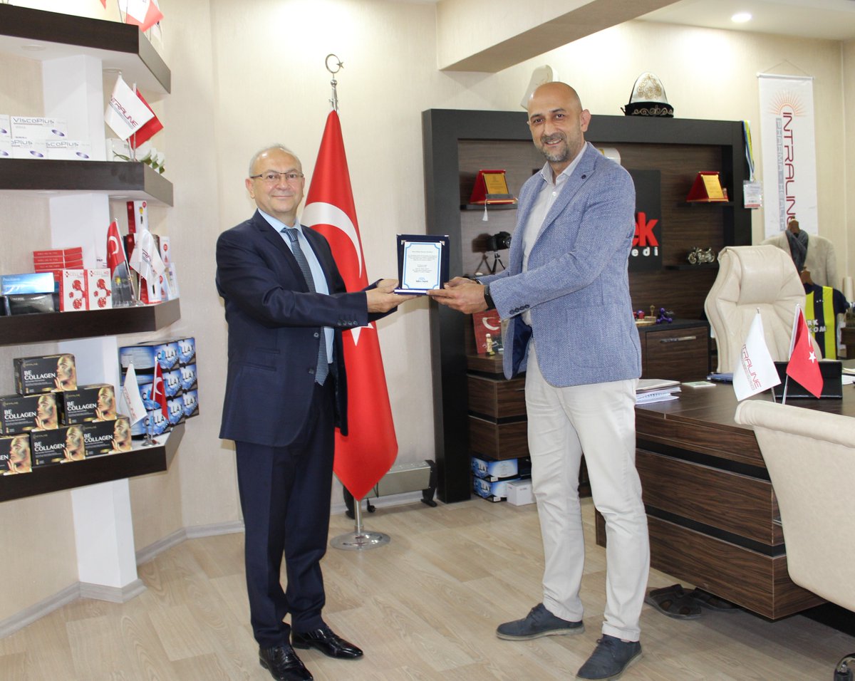 Devam eden firma görüşmelerimiz kapsamında ATA Protek Firma Yetkilisi Dursun GEÇİKLİ ve Biyoenerji Uzmanı Ahmet Taner ÖZKAN’ı ziyaret ederek plaket taktim ettik.