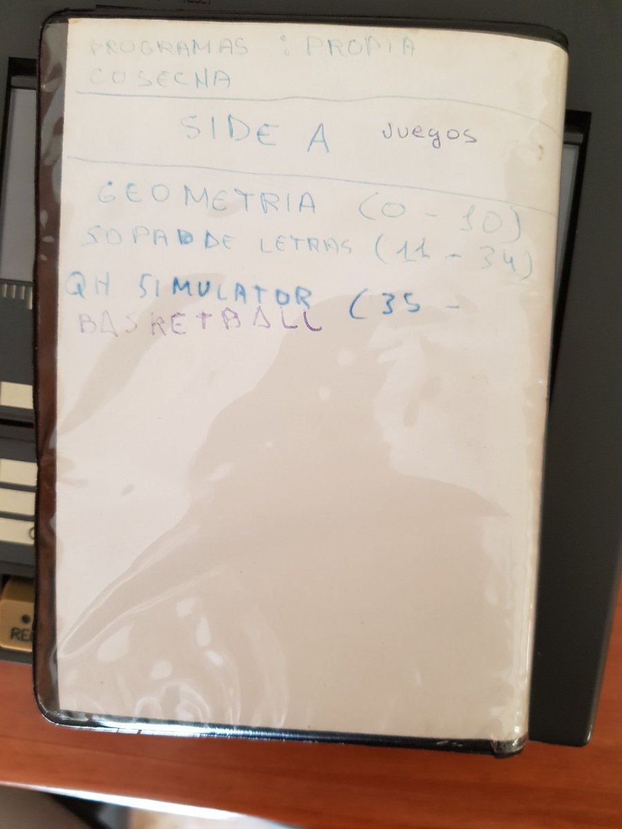 juanlucode's tweet image. Acabo de recuperar la cinta donde grabé los primeros videojuegos que programé cuando tendría unos 14 años. Han pasado aproximadamente 34 años. ¿Cargarán? 😬😬😬 🤞🤞
Sería mi mejor regalo de cumpleaños.