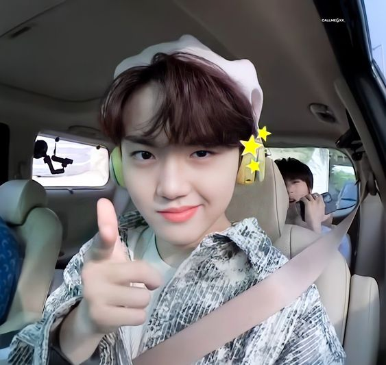CallmeSongu's tweet photo. stay strong, everything will be okay
always be your side, love you💙

#DearDoyoung #GetWellSoonDoyoung #TREASURE #DOYOUNG @treasuremembers https://t.co/dYKvoz56tn
