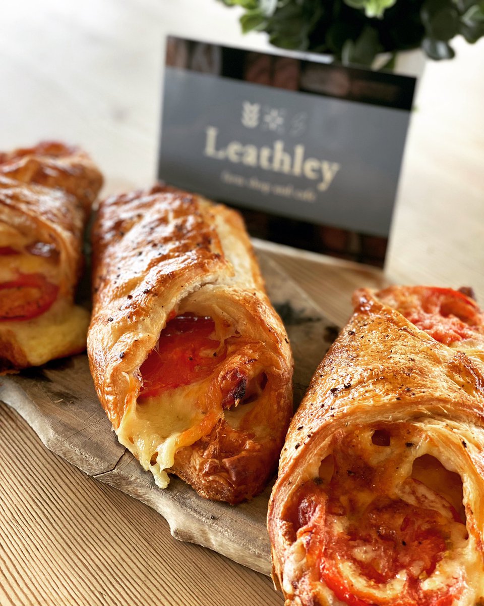 LeathleyCafe's tweet photo. Our amazing Chef, Shane, has been making some specials again this morning for our counter. Delicious Bacon, tomato and cheddar turnovers…first come first served! 😋
#eatlocal #shoplocal #supportlocal #farmshopcafe #farmshop #cafe https://t.co/oGuyQFEtln
