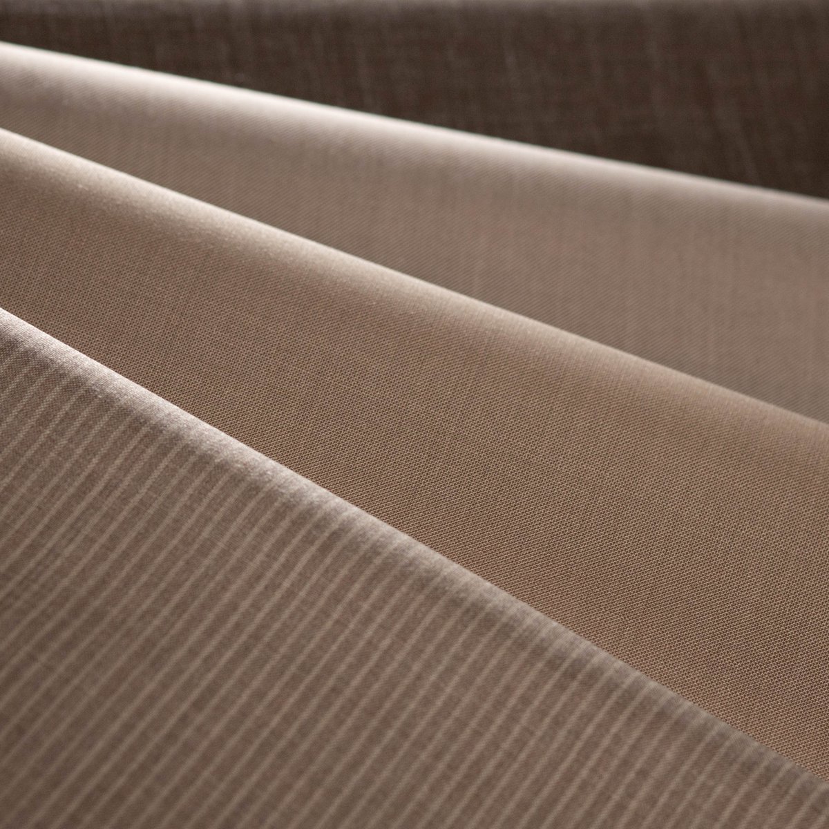 dormeuiljapon's tweet photo. ベージュのすすめ。
フレッシュでカジュアルな夏らしいルックに。
Tonik® Wool ref 290803
Naturals, ref 881117 & 417319
Tropical Amadeus ref 303436.
photo by @clementine_sp
#Tonikwool #tropicalamadeus #menstyle #luxurycloth #オーダースーツ #dormeuilfabric
#bespoke https://t.co/eXoEhOp4yq