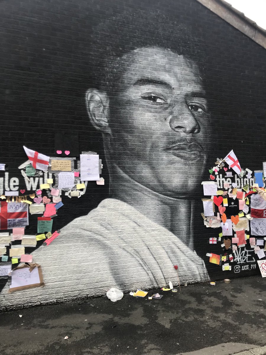 SteveAllenPics's tweet photo. The Marcus Rashford mural has now been repaired https://t.co/9hXKWtTNOs