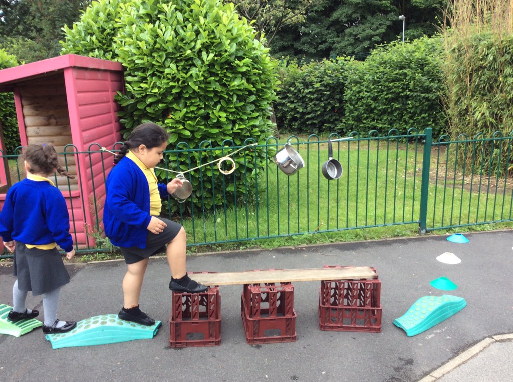 stlukesrec's tweet photo. Outdoor obstacle course fun! https://t.co/jURgU8fobM