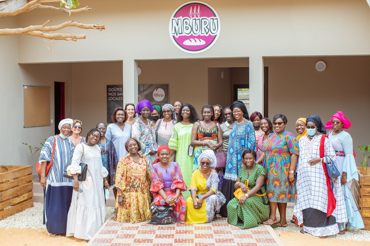 WIC_Senegal's tweet photo. Visite des membres du WIC à @ReseauMburu accompagnée par le fonds #WICCapital. Le WIC est fier de soutenir l'autonomisation économique des femmes, la structuration des chaines de valeur et le passage à l'échelle des entreprises au Sénégal et en Côte d'Ivoire
@FATNIANG2005@evydioh https://t.co/Z5rNTnjbtu