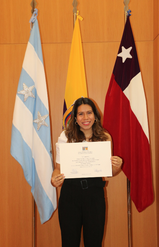 USMgye's tweet photo. No cabe la nostalgia cuando el ciclo que se cierra abre las puertas a un mundo de nuevas oportunidades. felicidades sansanos, y que su talento deje huellas de excelencia por donde vayan. https://t.co/TI2PZg5L08
