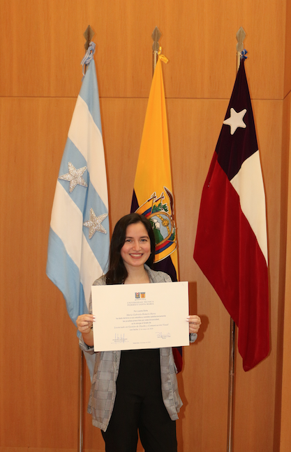 USMgye's tweet photo. No cabe la nostalgia cuando el ciclo que se cierra abre las puertas a un mundo de nuevas oportunidades. felicidades sansanos, y que su talento deje huellas de excelencia por donde vayan. https://t.co/TI2PZg5L08