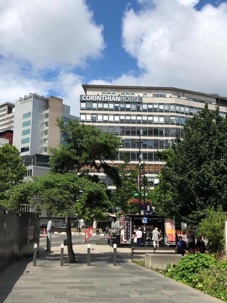 DevelopCroydon's tweet photo. We were out and about in the town centre last week visiting one of our new members this year, @McKaySecPLC and seeing their stunning refurbishment work at Corinthian House.
For more detail see our recent news piece: https://t.co/R13ErNEJys https://t.co/pEeMBn0T6u