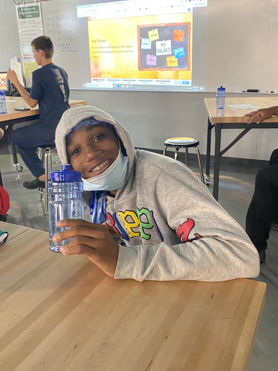 hw_warriors's tweet photo. Huge shout out to Meemic Insurance who provided our Summer School Students with water bottles! We appreciate you thinking of us! #1PHASD https://t.co/Q5Up8FmhhU