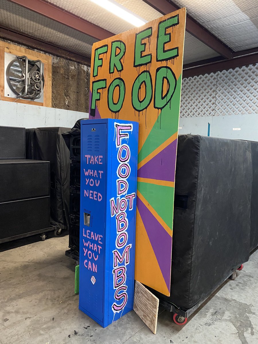 Deploying our second #FreePantry this weekend! Saturday, July 17, at the corner of Scyene and Pine, 12PM. #MutualAid #Solidarity