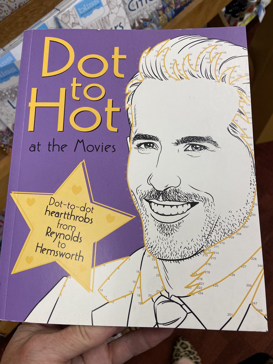 HiddleMemes's tweet image. *Spotted* at my local pharmacy