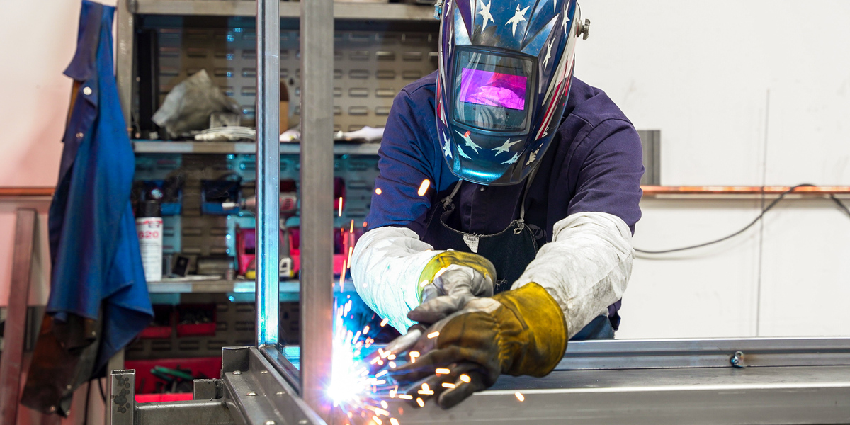 bench_tek's tweet photo. In our building process, #Welding is one of the phases where our technicians and engineers evaluate all the work to ensure #durability and quality standards.

This way we guarantee the delivery of the correct product with the best #quality.

#longlastingproduct #furnituremaking https://t.co/iQYR7wpfC6