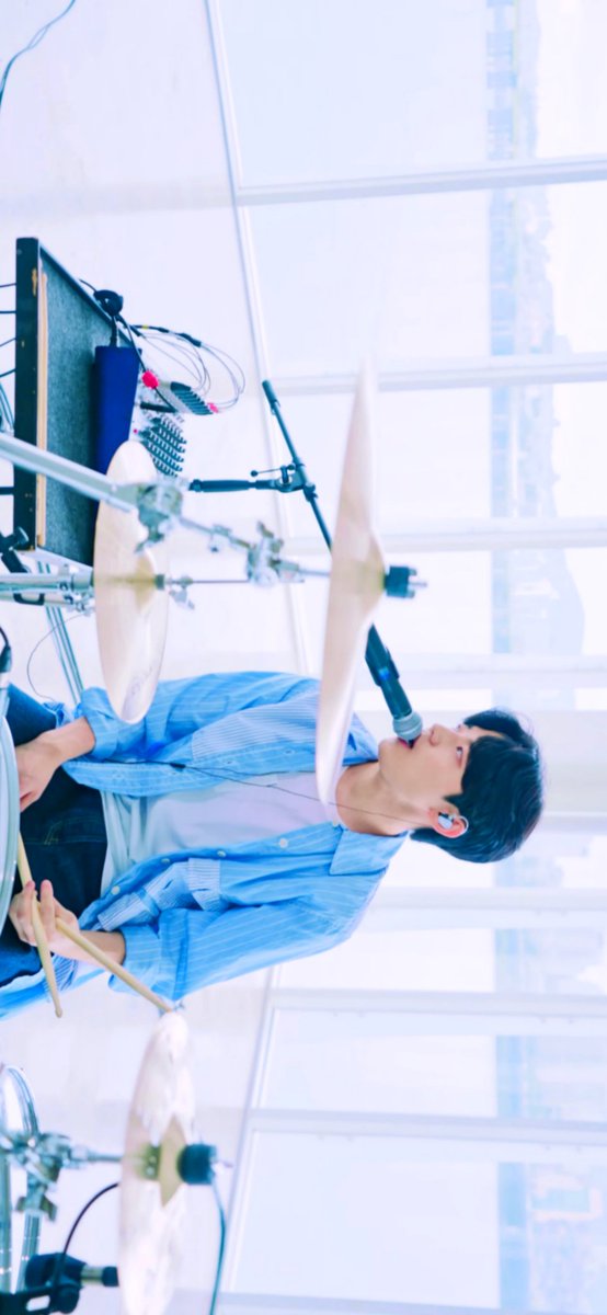 DAY6 (Even of Day)
"역대급 (WALK)" LIVE CLIP
도운 배경화면 🐶 

(1080*1920) (1125*2436)

#DAY6 #데이식스
#Even_of_Day
#Right_Through_Me
#역대급 #WALK 

#데이식스배경화면 #day6lockscreen #day6wallpaper