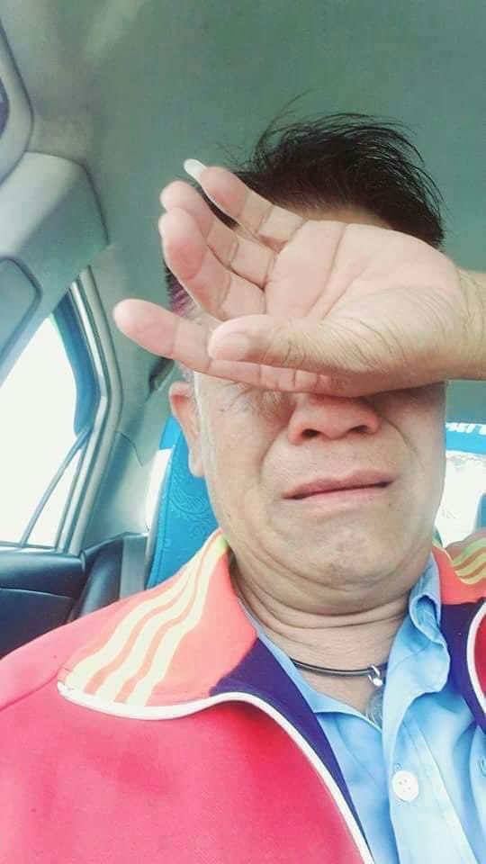 Chrispannaruj's tweet photo. #โดนกันเกือบทุกอาชีพ! 'คุณลุงขับรถแท็กซี่' ออกรถตั้งแต่เช้าเพิ่งได้ 200 บาท "เติมแก๊สก็หมดแล้ว" สู้ๆนะครับ สู้ไปด้วยกันนะครับทุกคน ❤️ https://t.co/zDo3crrZXq