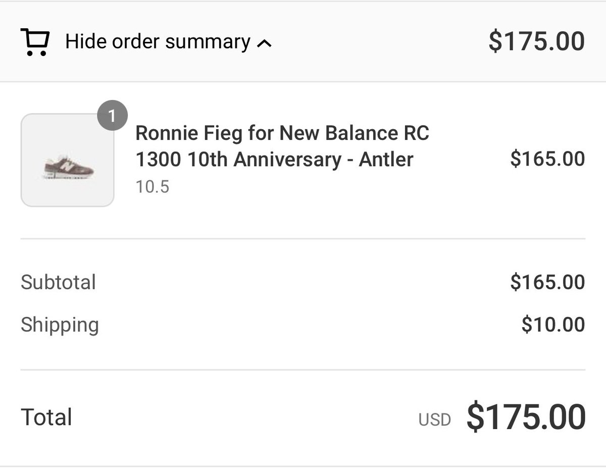 Who knew about these? 👀 🤭 Members ate on the New Balance 10th anniversary drop & made tons in profit! Did you cop a pair? 🤪