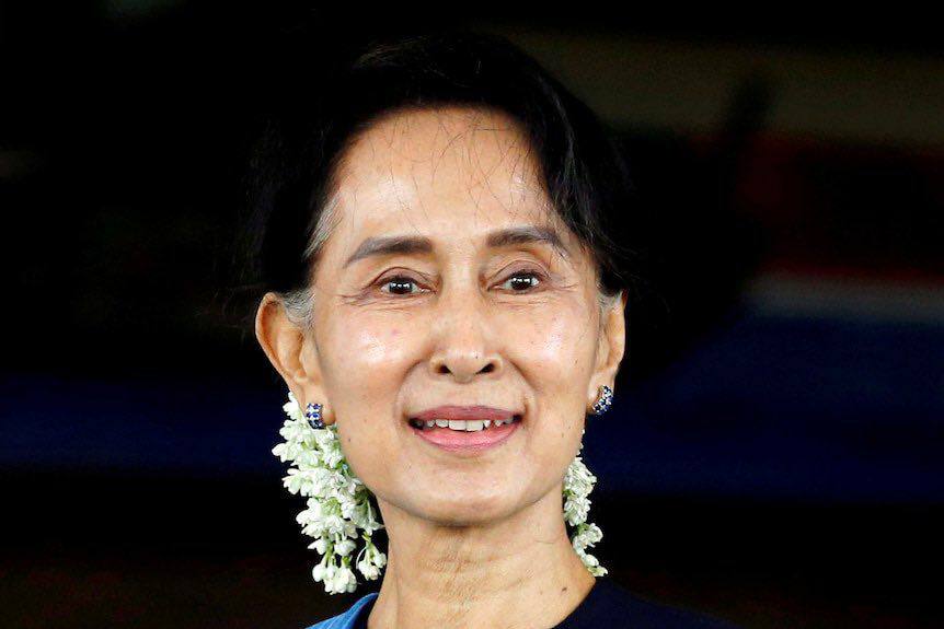 Boycey828's tweet photo. The military terrorists invaded State Counselor Daw AungSanSuu  Kyi's residence without a warrant, a legally crucial document. This appeared as evidence in the court hearings yesterday. #WhatsHappeningInMyanmar #July13Coup https://t.co/Yso27EnrLy