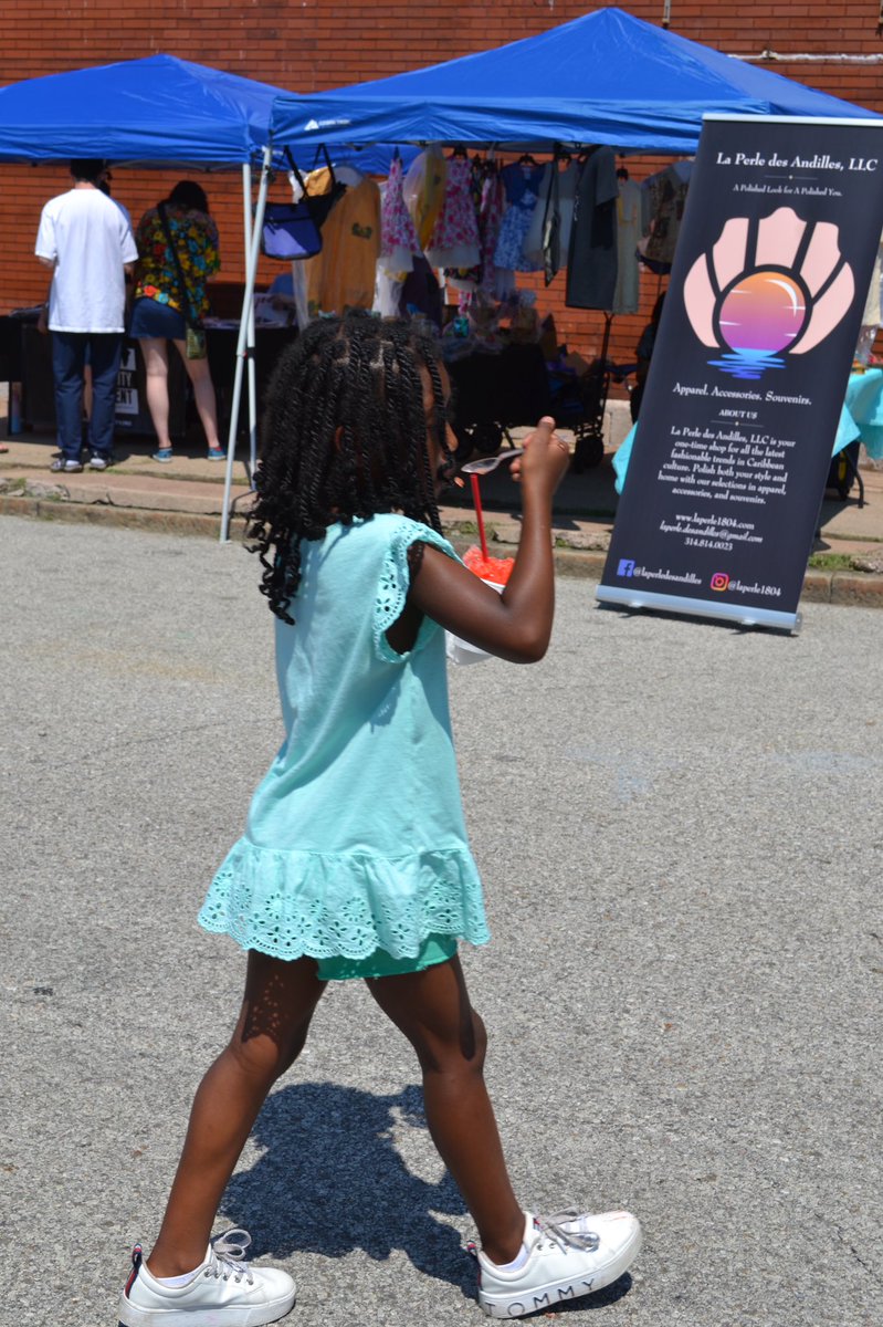 At our monthly One Africa One Nation Farmers Markets, we block off the streets so our children can play freely and safely✊🏾

Join us at the next one on Aug. 7, 9a-2p at 4031 W Florissant Ave, #StLouis! Sign up to vend at OneAfricaMarket.com
