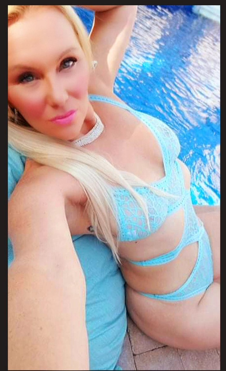 MissMia12's tweet photo. Goosl morning Calgary. 
Taking booking for today and tomorrow. Text for full menu.
Have a good day.!.
5873270609
@TheHiddenPages2 @CafNotaclue  @woobs_escorts @EscortLook 
#gfe #yyccompanion.. https://t.co/7S6FC7ZZl6