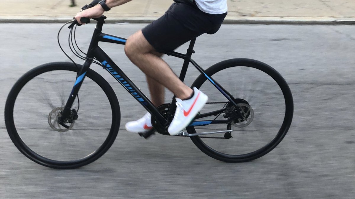 coryparish10's tweet photo. @Bike_CLE  had my bike stolen this weekend from downtown outside the Indians game. If anybody happens to see it, please let me know. It’s a black w/blue 2016 Specialized Sirrus sport disc. Not sure who to turn to at this point. Any tips appreciated. #cle #Cleveland #bikecle https://t.co/GBR50EPYWR