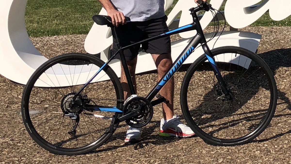 coryparish10's tweet photo. @Bike_CLE  had my bike stolen this weekend from downtown outside the Indians game. If anybody happens to see it, please let me know. It’s a black w/blue 2016 Specialized Sirrus sport disc. Not sure who to turn to at this point. Any tips appreciated. #cle #Cleveland #bikecle https://t.co/GBR50EPYWR