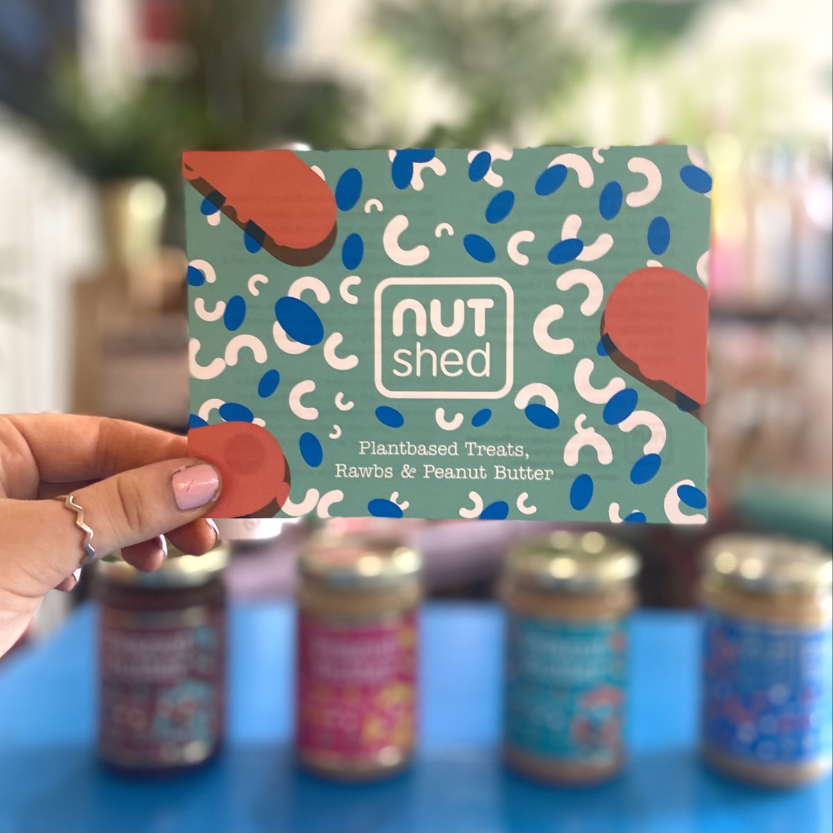 Thrivecafe_'s tweet photo. The GOAT of peanut butter 💚

They are plant based, high quality and contain no palm oil! 

Thank you @nutshed for gracing our shelves, recipes and bellies 🧡 

#nutshed #peanutbutter #womeninbusiness https://t.co/Qa9zdigaQq