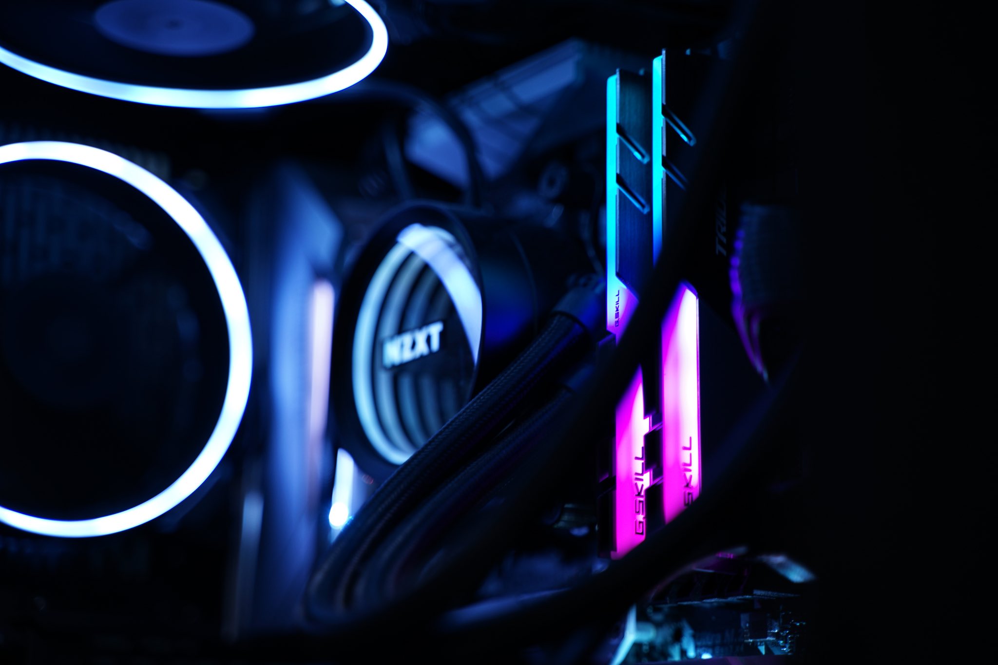 りーお🐍 on Twitter: "G.skill Trident Z × NZXT Kraken X63 #NZXT #Gskill  https://t.co/RTTQzlkh7r" / Twitter