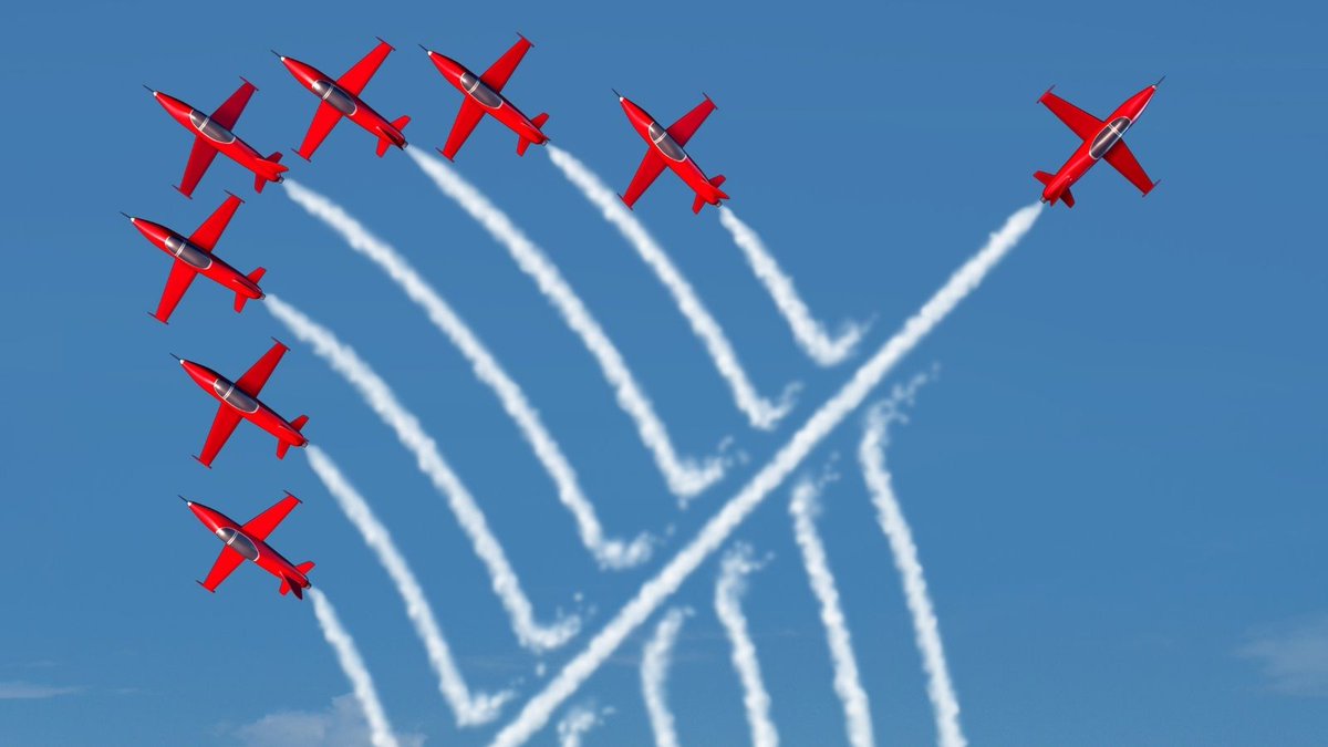 CyrilCoste's tweet photo. Where does #diruption come from?π€
In #fintech and #finserv, it's usually the lack of investments to modernize legacy systems that usually create #opportunities for #disruptors
#DigitalTransformation #Innovation
@AnjaHoffmann
@WSWMUC https://t.co/oa0xStcU9o