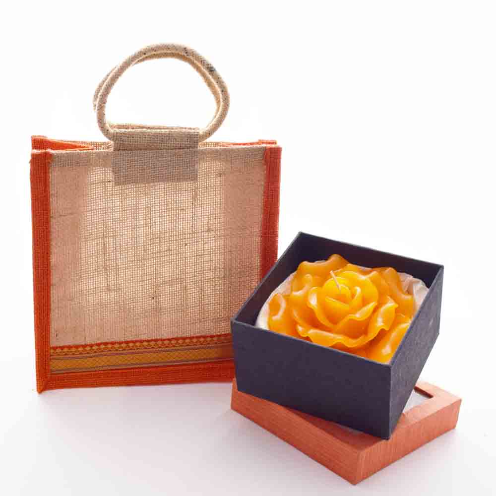 GrehomUK's tweet photo. A gift bagged rose candle. Sending the perfect #gift doesn’t get much easier than this. #simplethanks can bring a long mile #smile try it.😀
https://t.co/55vtn3N4bf
Grehom Gift Set - Orange Rose Bag
#hessianbag #rose #candle #orange #simpleliving #ofsimplethings #simpleliving https://t.co/hwCSnTKG3u