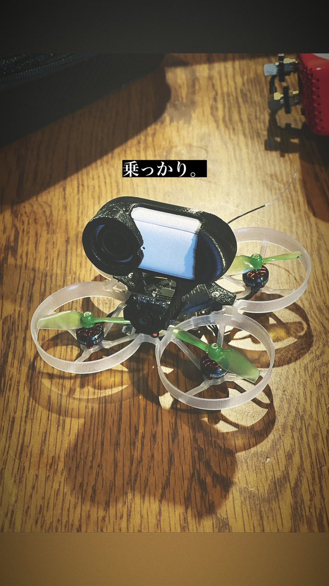 uneorkuso's tweet photo. insta360go2乗っかった！#moblite7 https://t.co/vPBqN3gbrM