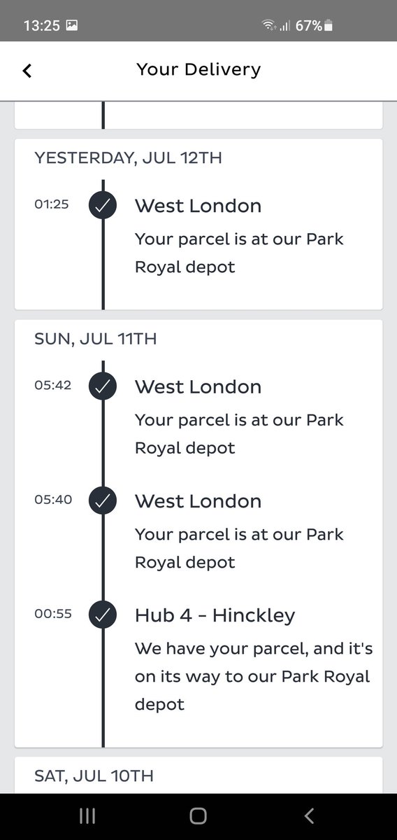 Rob_Geeza's tweet photo. This is not the service I was expecting. Very disappointed #dpdgroup https://t.co/jF7RPV7J5a