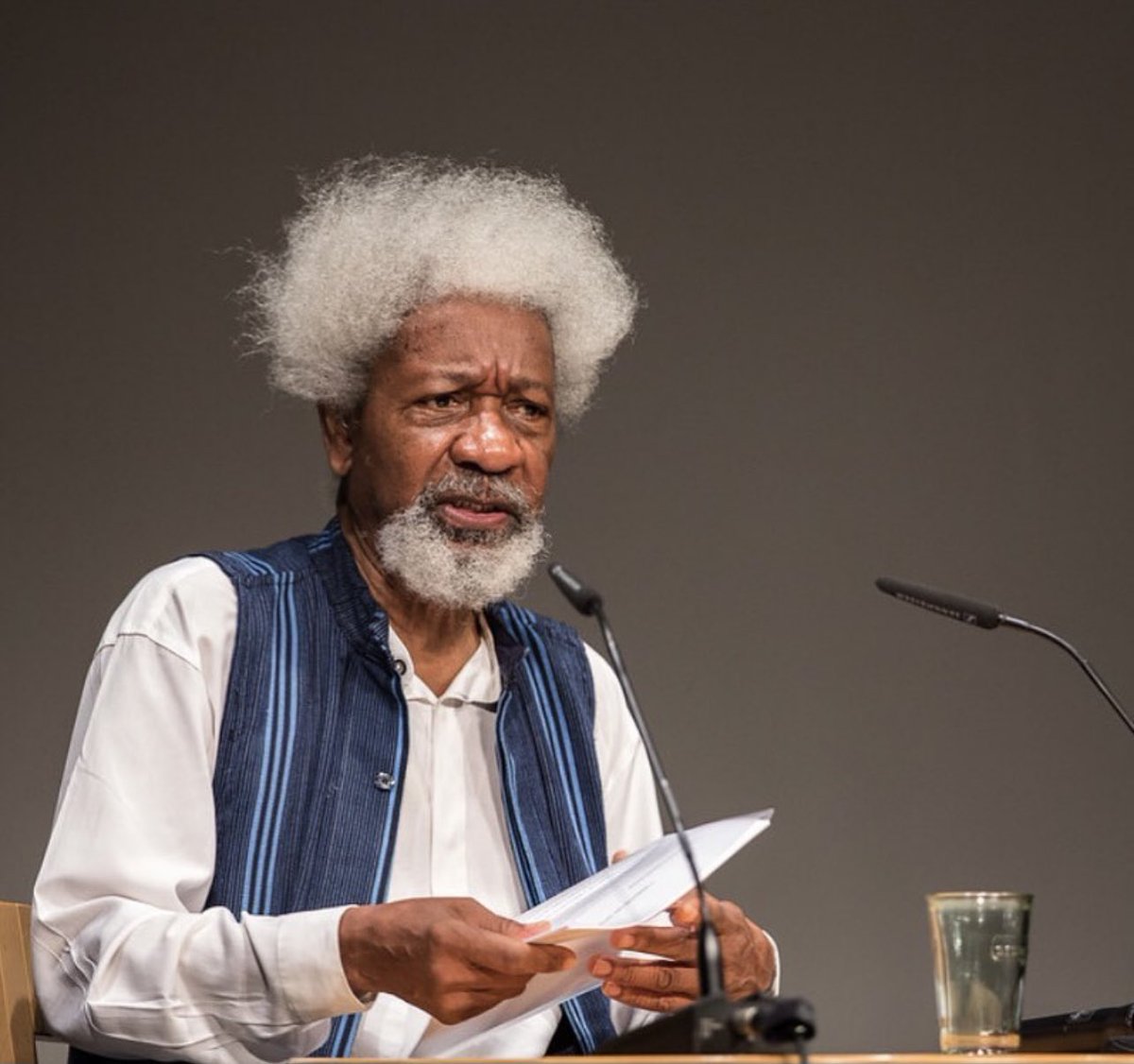 mrmacaroni's tweet photo. Happy Birthday to The Teacher who Taught The Teachers that Taught our Teachers. Long Live Professor Wole Soyinka!!! Kongi for short!!! ❤️🎊
Choboiiiiii!!!!! https://t.co/I2oWc1J8QD