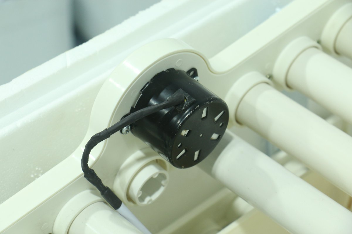 360 derecelik silindirli viyoller altın kuluçka EB3 ve 4 modellerinde yer almaktadır. 

detaylı bilgiler :
altin-kulucka.com/product-catego…

#kuluçkamakinesimalzemeleri #kuluçkamakinası #kuluçka #inkübatör