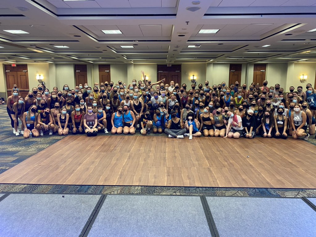 MattLopezDance's tweet photo. #GrooveMB #PutMeOnTheScreen https://t.co/TYvQliKg2N