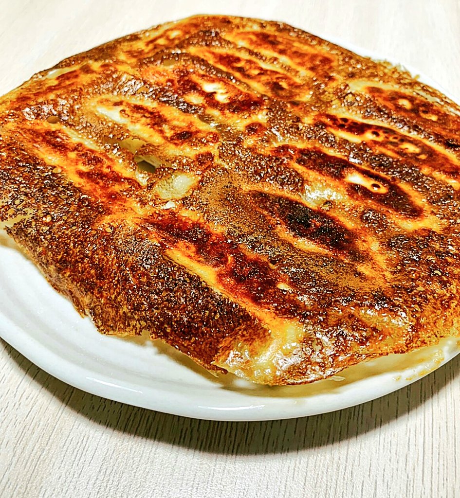 maixoruw69's tweet photo. 自分で餃子あんま焼かないけど
今日いい感じに出来て嬉しい☺ https://t.co/kcYO1QWyPP