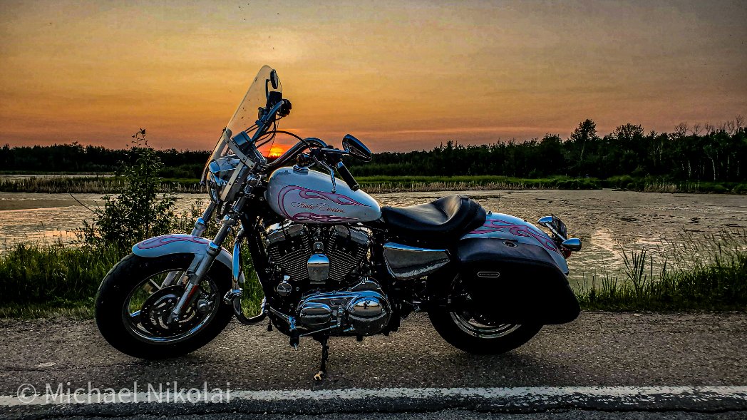 It was a beautiful night for a ride out to Miquelon lake Alberta.  That sunset was something else!

#yeg #abparks #ShareYourWeather #tuesdaymotivations