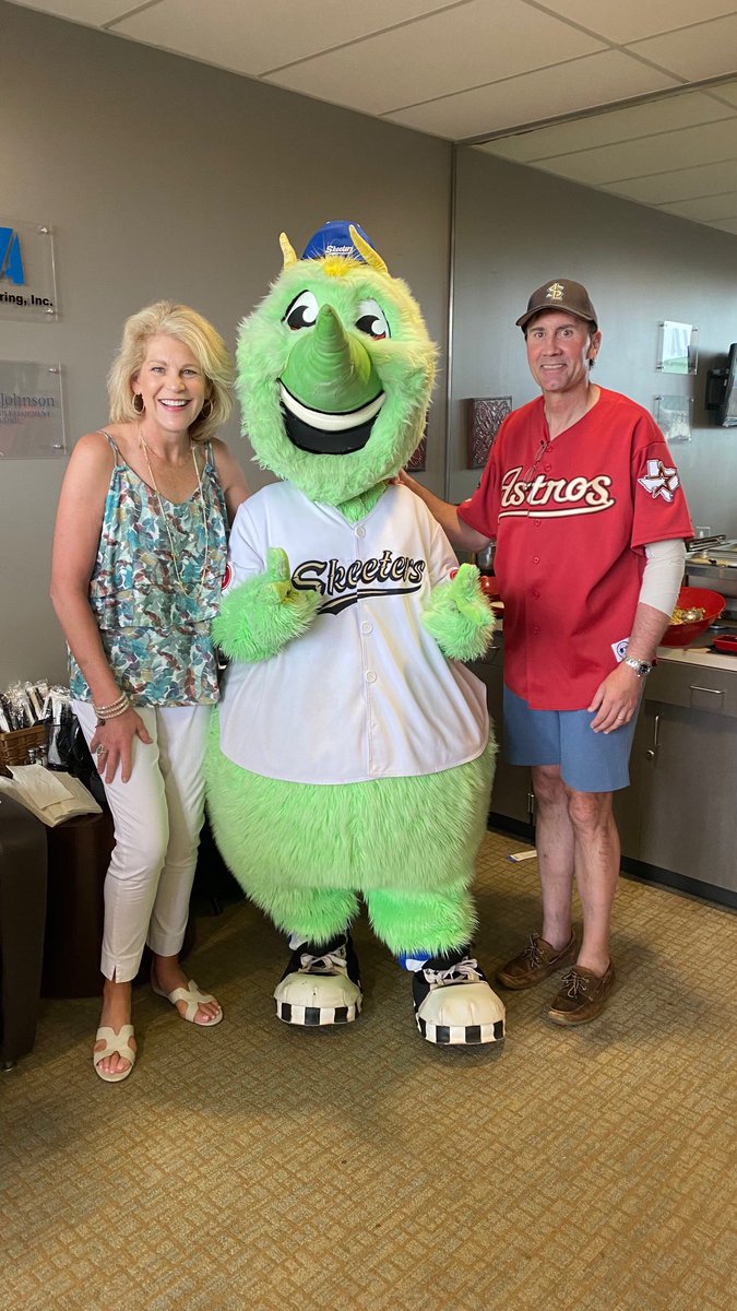 #FortBendProud. Nance & I went to #ConstellationField Sunday for a surprise doubleheader. Swatson dropped by to fire us up🔥! ⁦@SL_Skeeters⁩ ⁦@SwatsonSkeeter⁩ ⁦@astros⁩