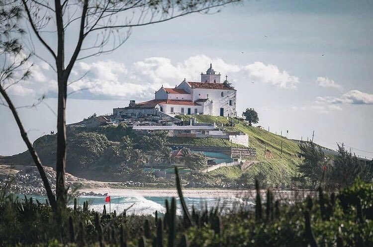 lugar de ser feliz e amar… tweet media