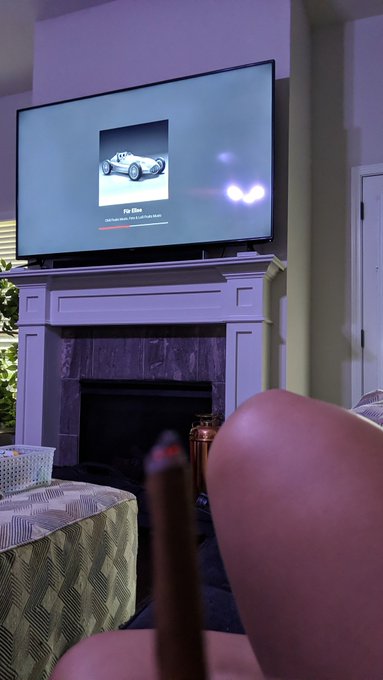 Wake and bake with some lofi fruits #lofi #wakeandbake https://t.co/v2VnAJ2nD6<a href="/tag/lofi"class="tags">#lofi</a><a href="/tag/wakeandbake"class="tags">#wakeandbake</a>