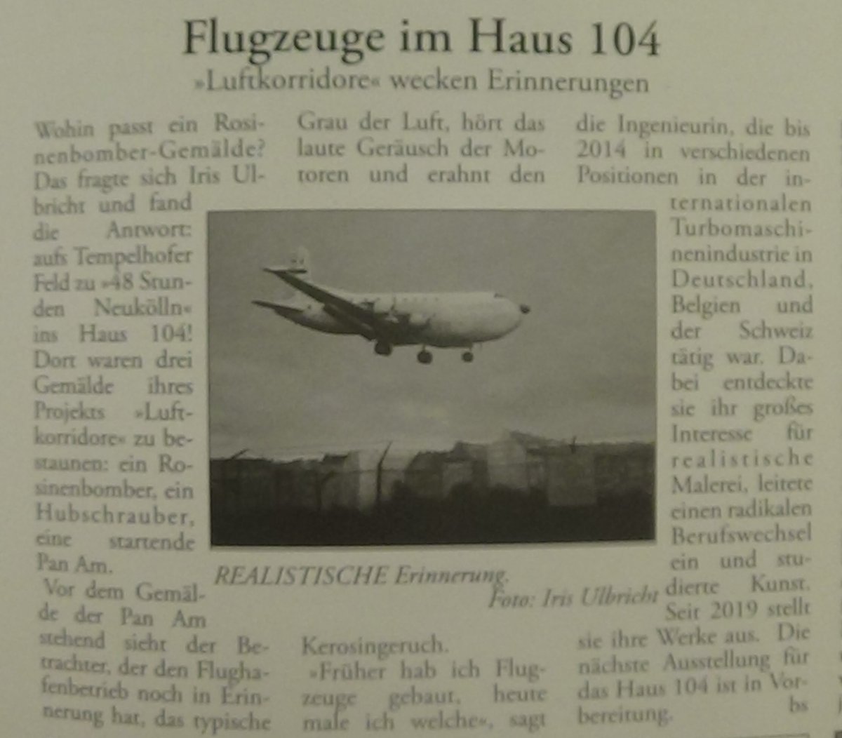 haus_104's tweet photo. 😍 Ich altes #Haus104 
bin in der #Neukölln/er @KuK_nkn-Zeitung. 🥳
Zu #48StdNk hatte ich @Jo_Ulbricht und drei #Flugzeuge zu Gast. https://t.co/aDDM8dIRTz